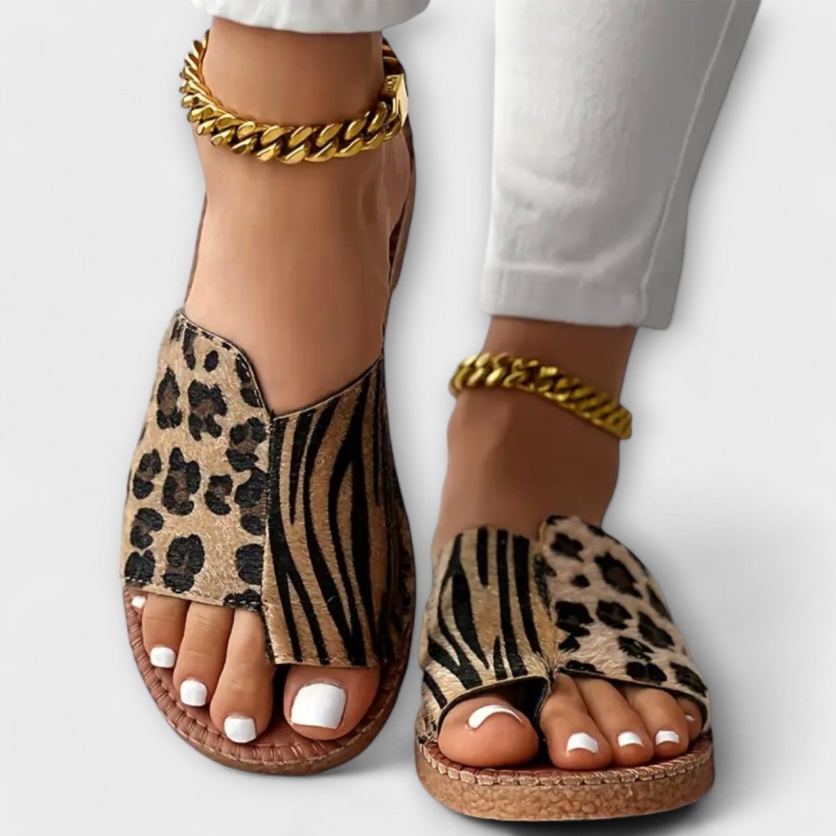 Tareyja™ | Sandálias bicolores com estampado de leopardo - | Benedita Lisboa