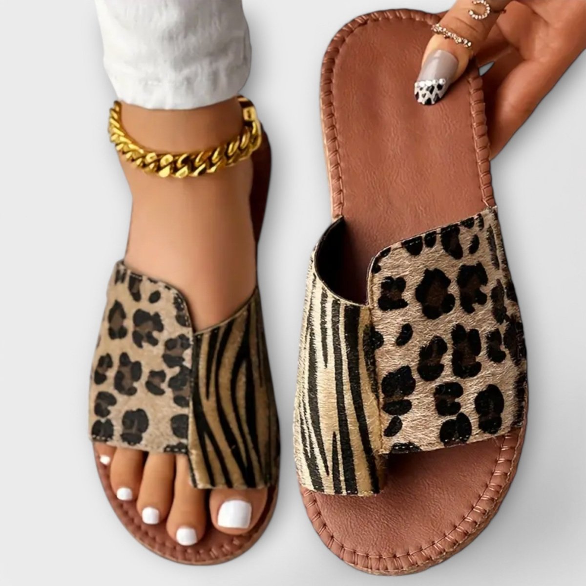 Tareyja™ | Sandálias bicolores com estampado de leopardo - | Benedita Lisboa