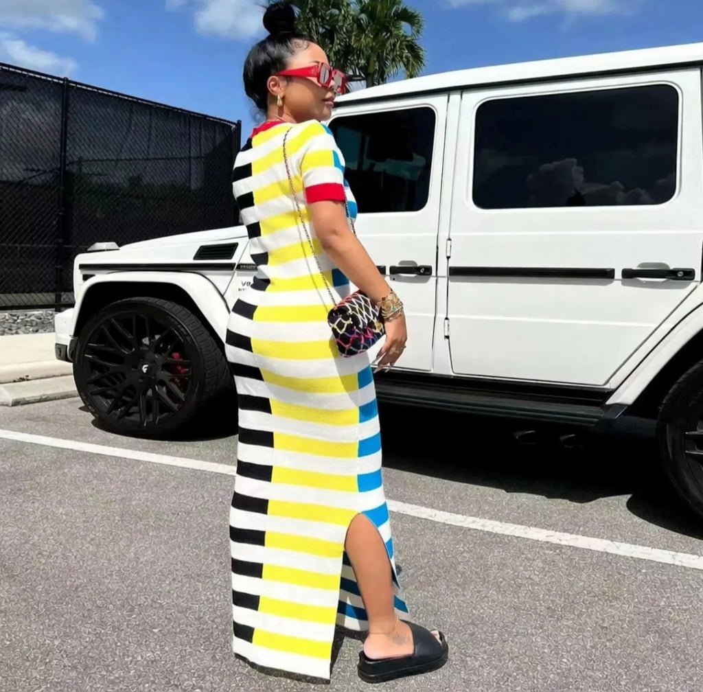 Tatiana™ | Vestido Maxi Riviera – Fenda Sensual e Listras Color Block - | Benedita Lisboa
