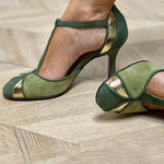 Taviana™ | Escarpins em patchwork com tira em T e biqueira fechada - | Benedita Lisboa