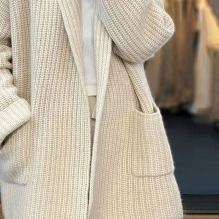 Teresa™ | Cardigan de Malha com Bolsos - | Benedita Lisboa