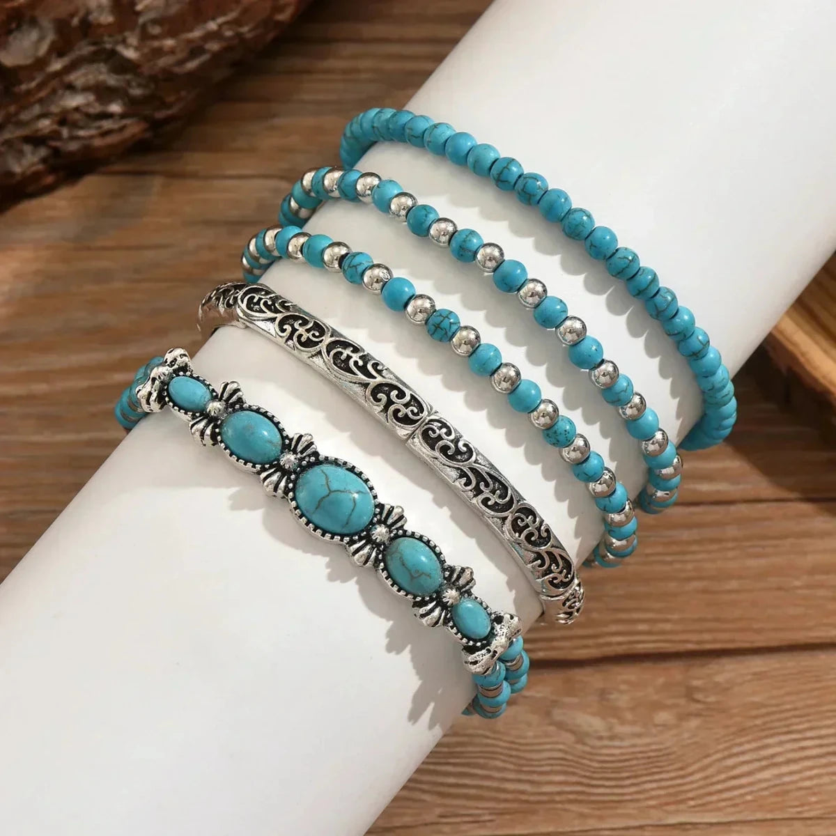 Verónica - Conjunto de Pulseiras com Contas Turquesa - | Benedita Lisboa
