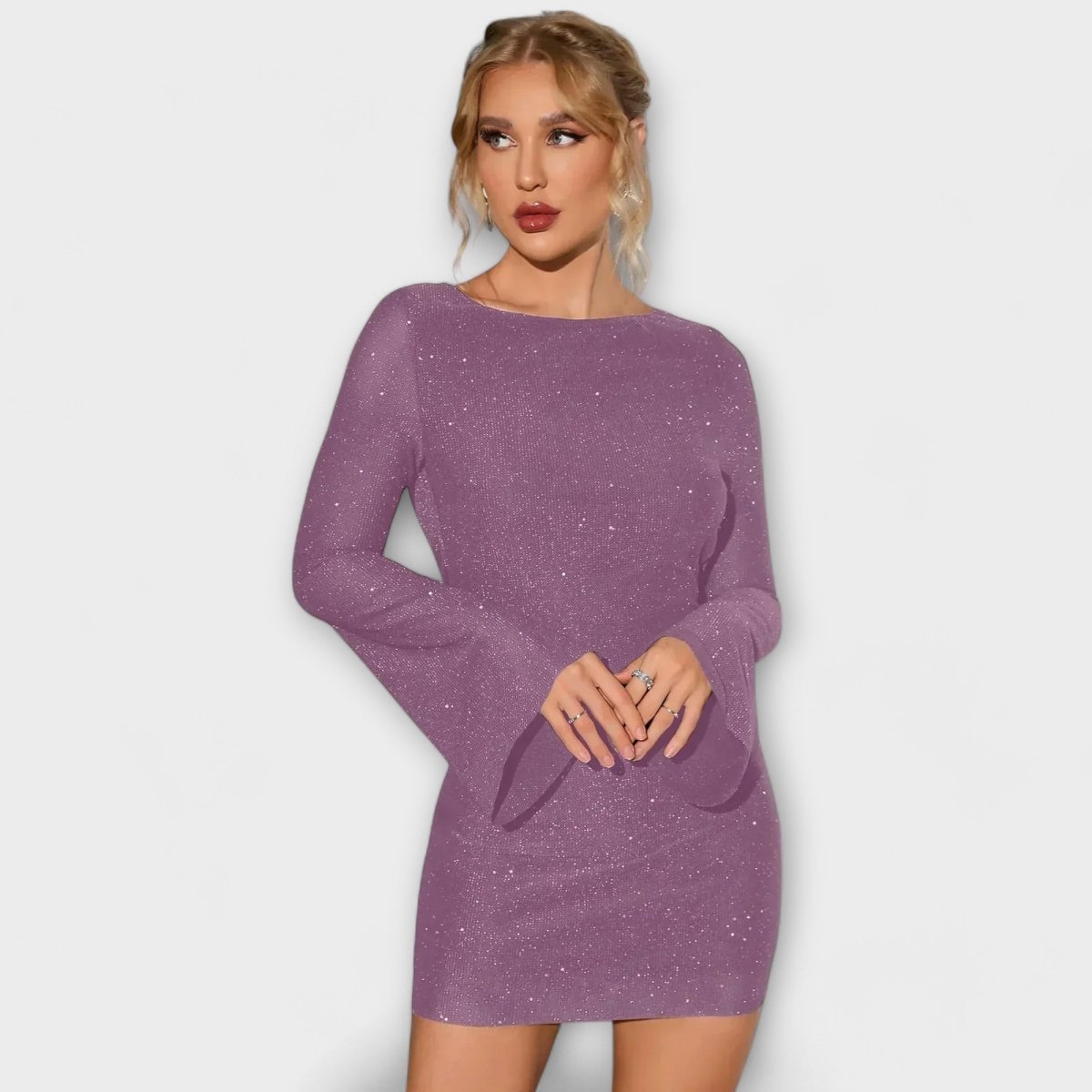 Vestido de lantejoulas com costas abertas e mangas compridas - | Benedita Lisboa