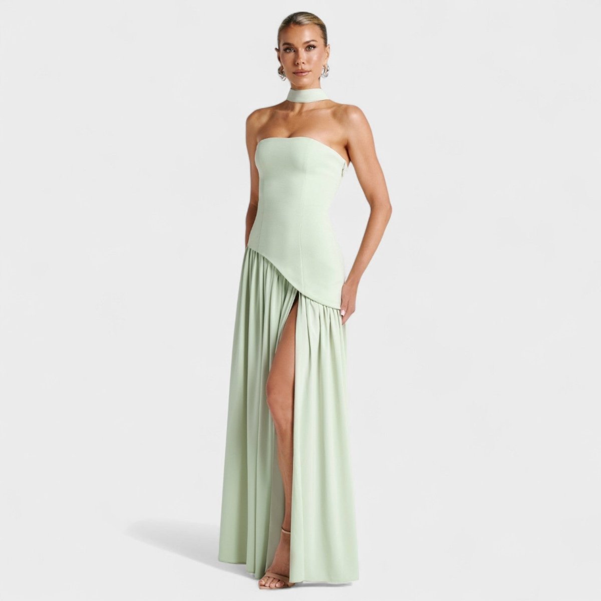 Vestido Maliyah™ | Corte assimétrico Hortelã - | Benedita Lisboa