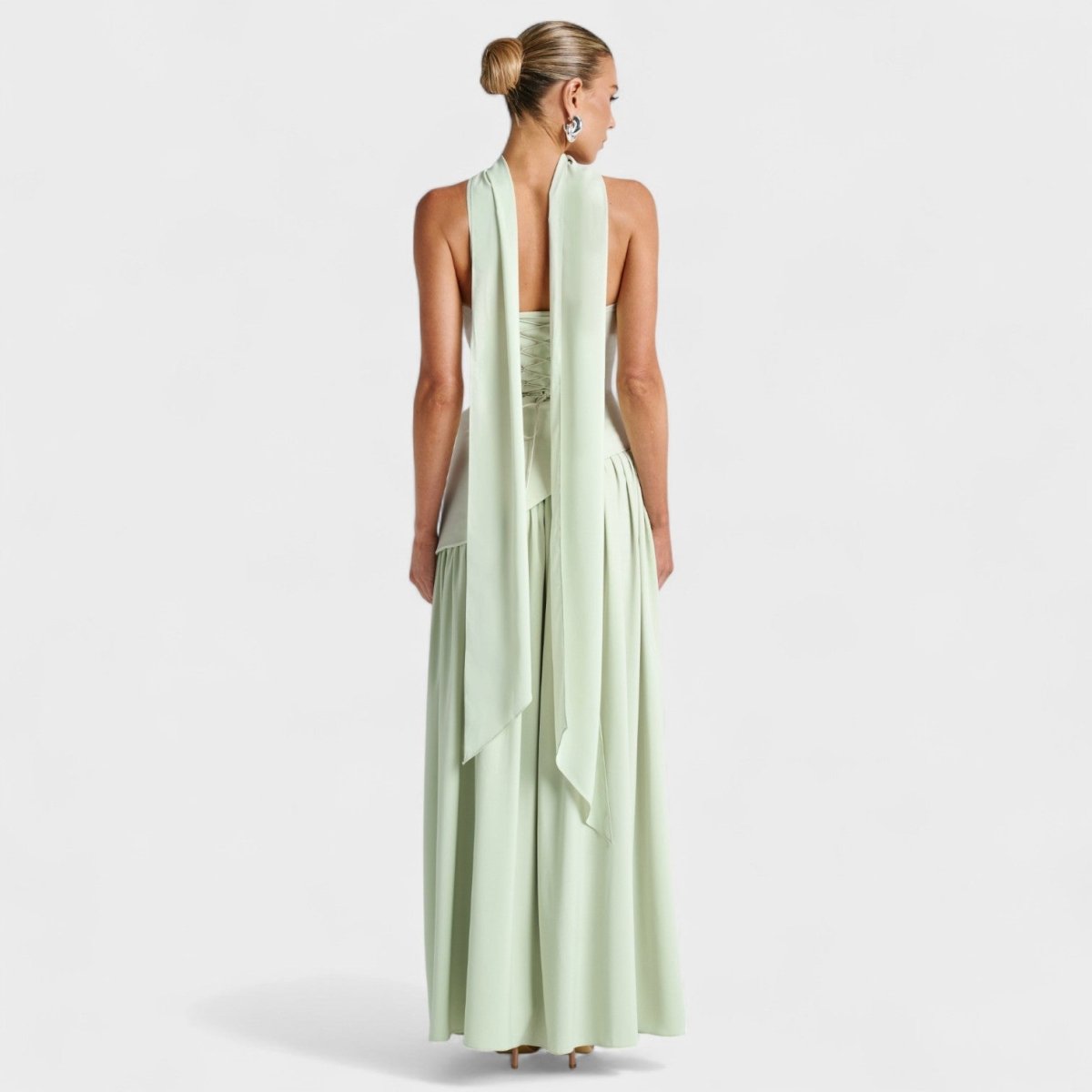 Vestido Maliyah™ | Corte assimétrico Hortelã - | Benedita Lisboa
