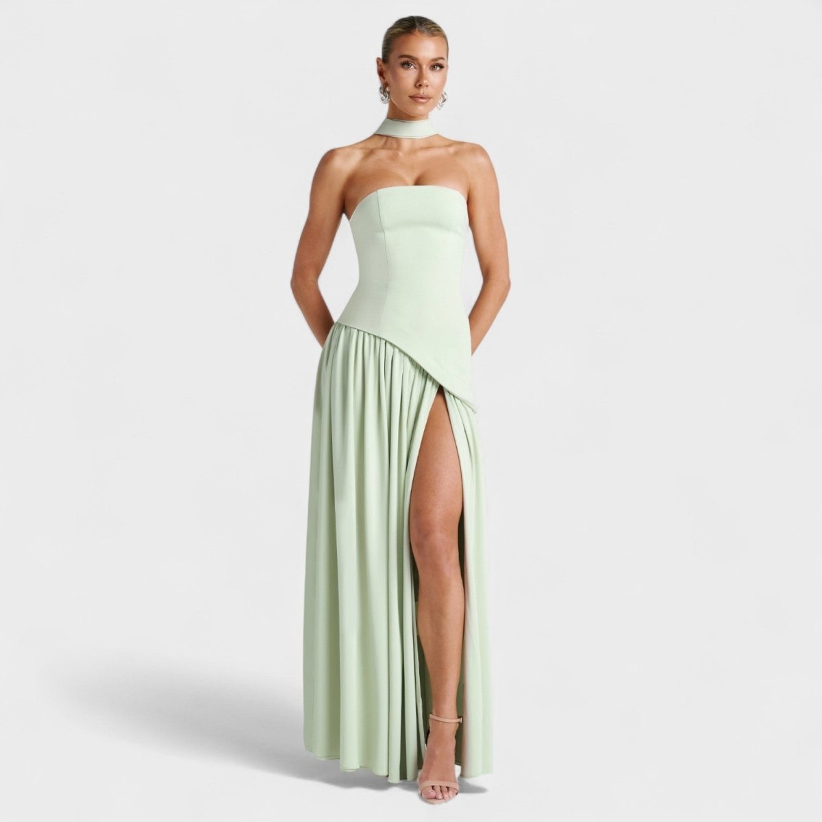 Vestido Maliyah™ | Corte assimétrico Hortelã - | Benedita Lisboa
