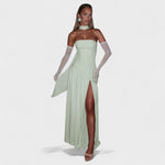 Vestido Maliyah™ | Corte assimétrico Hortelã - | Benedita Lisboa